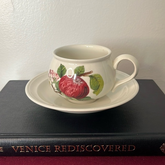 VTG Portmeirion Pomona Romantic Tea Cup Set Hoary Morning Apple Pattern 7oz - Picture 1 of 10